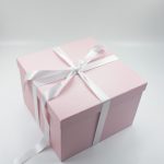 Pembe Hediye Kutusu