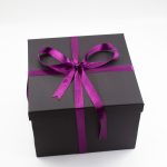 Siyah Hediye Kutusu